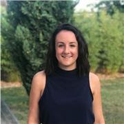 Etudiante en communication pour niveau primaire et collège